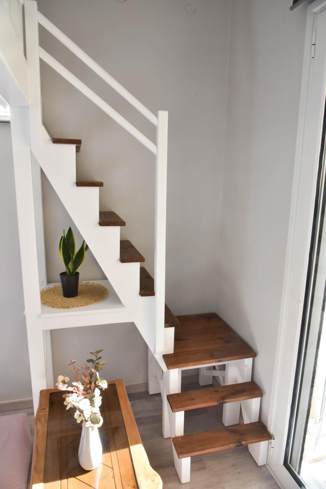 F K Apartments أرتيميدا المظهر الخارجي الصورة